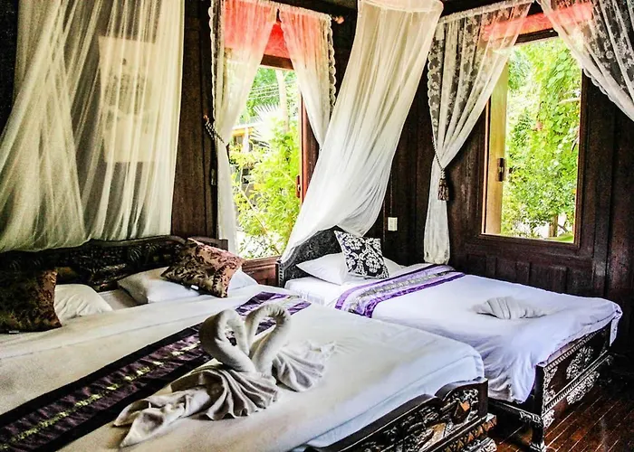The Antique Riverside Resort 3*
