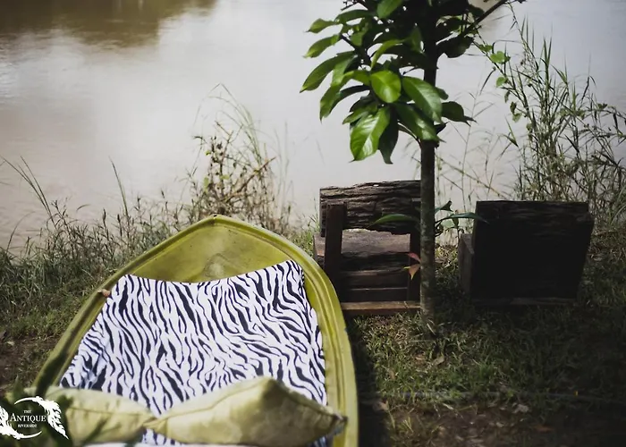 Resort The Antique Riverside 3*