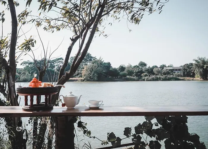 Resort The Antique Riverside