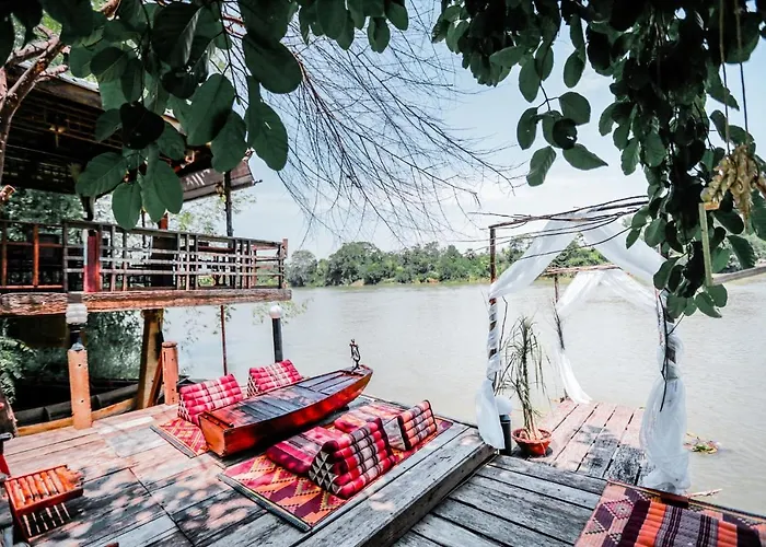 The Antique Riverside Ban Pong (Ratchaburi)